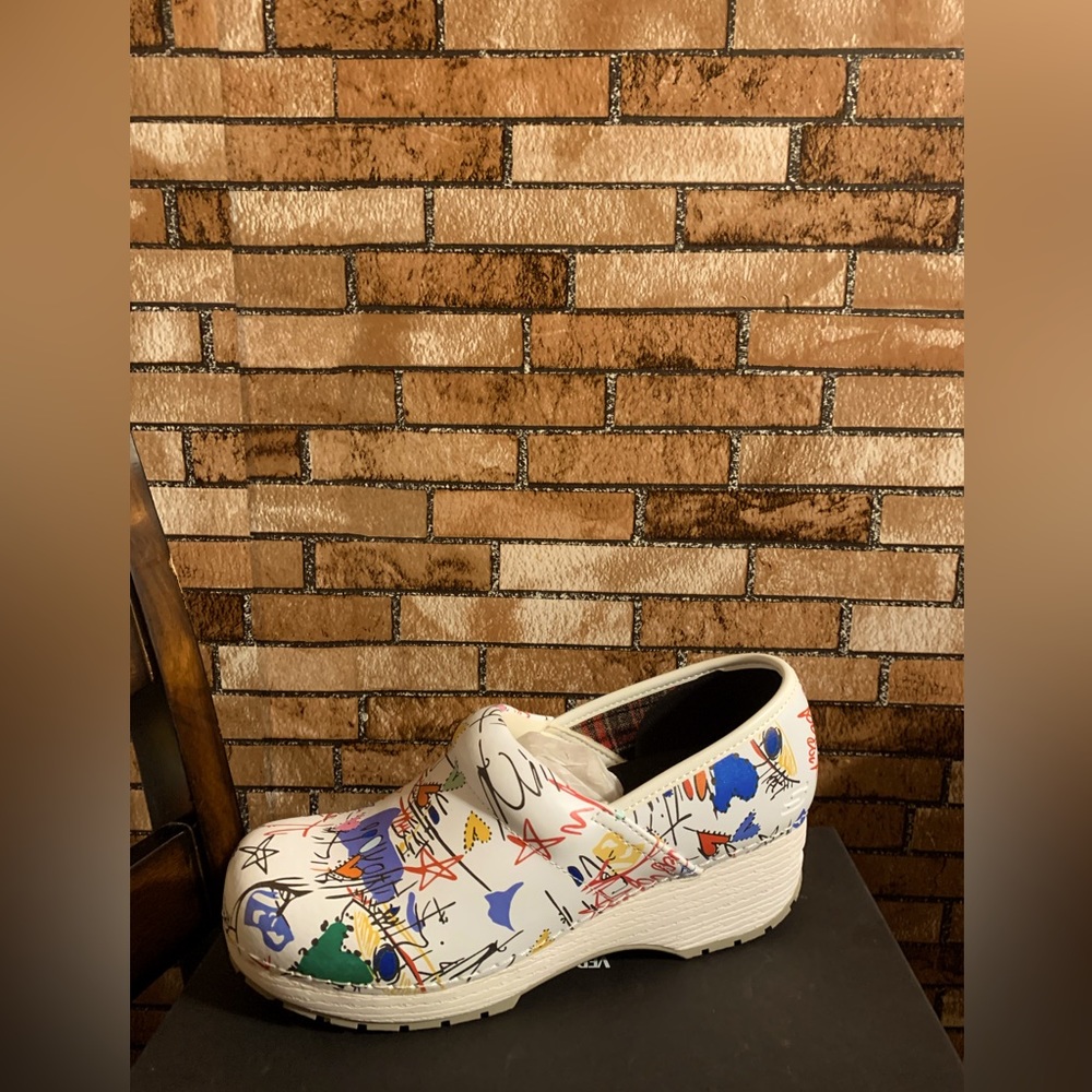 Sketchers work shoes